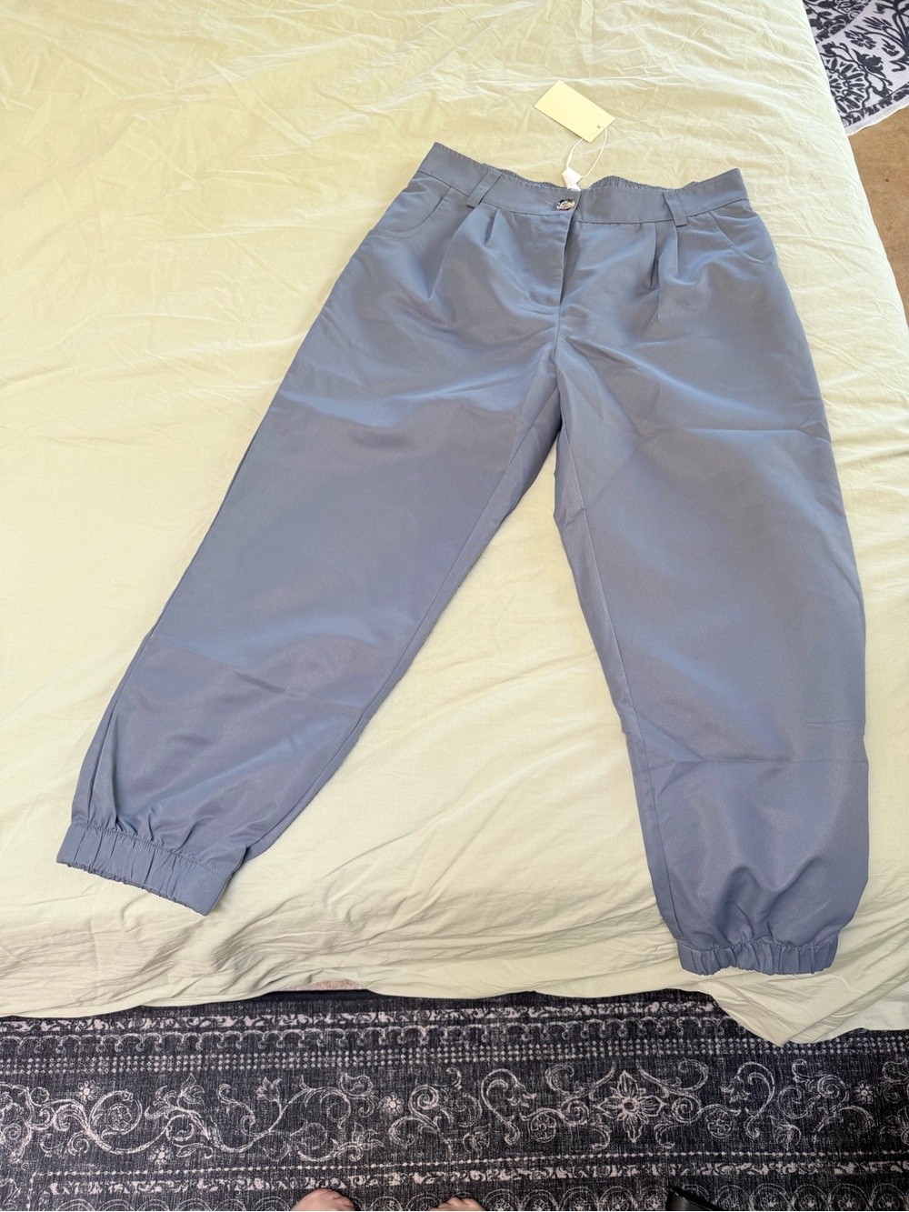 HALARA womens Jogger Pants in Slate Blue